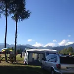 Skoczek Nie Dotyczy Noclegu W Pokoju Mozna Zarezerwowac Namiot Lub Wolne Miejsce Na Campingu 캠프장 *