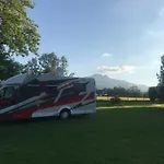 Skoczek Nie Dotyczy Noclegu W Pokoju Mozna Zarezerwowac Namiot Lub Wolne Miejsce Na Campingu *