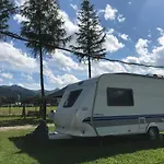 Skoczek Nie Dotyczy Noclegu W Pokoju Mozna Zarezerwowac Namiot Lub Wolne Miejsce Na Campingu