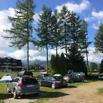 Skoczek Nie Dotyczy Noclegu W Pokoju Mozna Zarezerwowac Namiot Lub Wolne Miejsce Na Campingu *