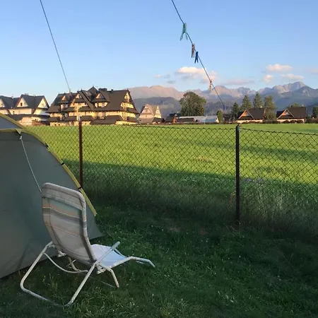 Skoczek Nie Dotyczy Noclegu W Pokoju Mozna Zarezerwowac Namiot Lub Wolne Miejsce Na Campingu Zakopane