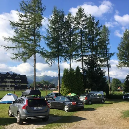 Skoczek Nie Dotyczy Noclegu W Pokoju Mozna Zarezerwowac Namiot Lub Wolne Miejsce Na Campingu *