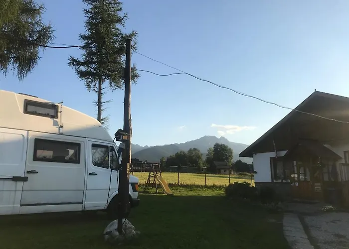 Skoczek Nie Dotyczy Noclegu W Pokoju Mozna Zarezerwowac Namiot Lub Wolne Miejsce Na Campingu