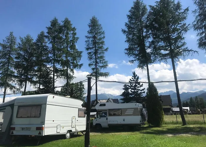 Skoczek Nie Dotyczy Noclegu W Pokoju Można Zarezerwować Namiot Lub Wolne Miejsce Na Campingu Kemping Zakopane