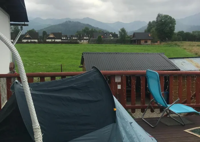 Skoczek Nie Dotyczy Noclegu W Pokoju Mozna Zarezerwowac Namiot Lub Wolne Miejsce Na Campingu